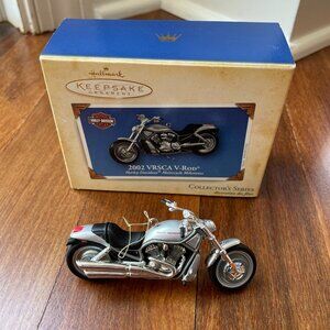 Hallmark Harley Davidson 2002 VRSCA A-Rod Motorcycle Christmas Ornament
